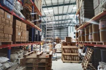 an image of a messy warehouse causing warehouse problems